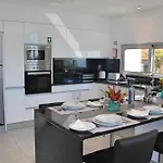 Luxury Casa Heights 3 Bedrooms Stunning Sea Views *